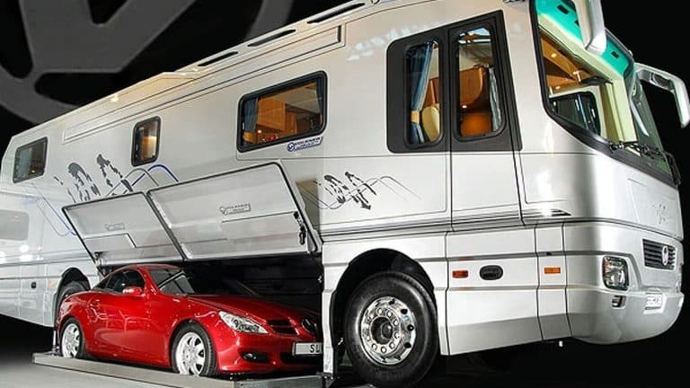 Top 5 Best Luxury RVs: Live Like A King On The Road
