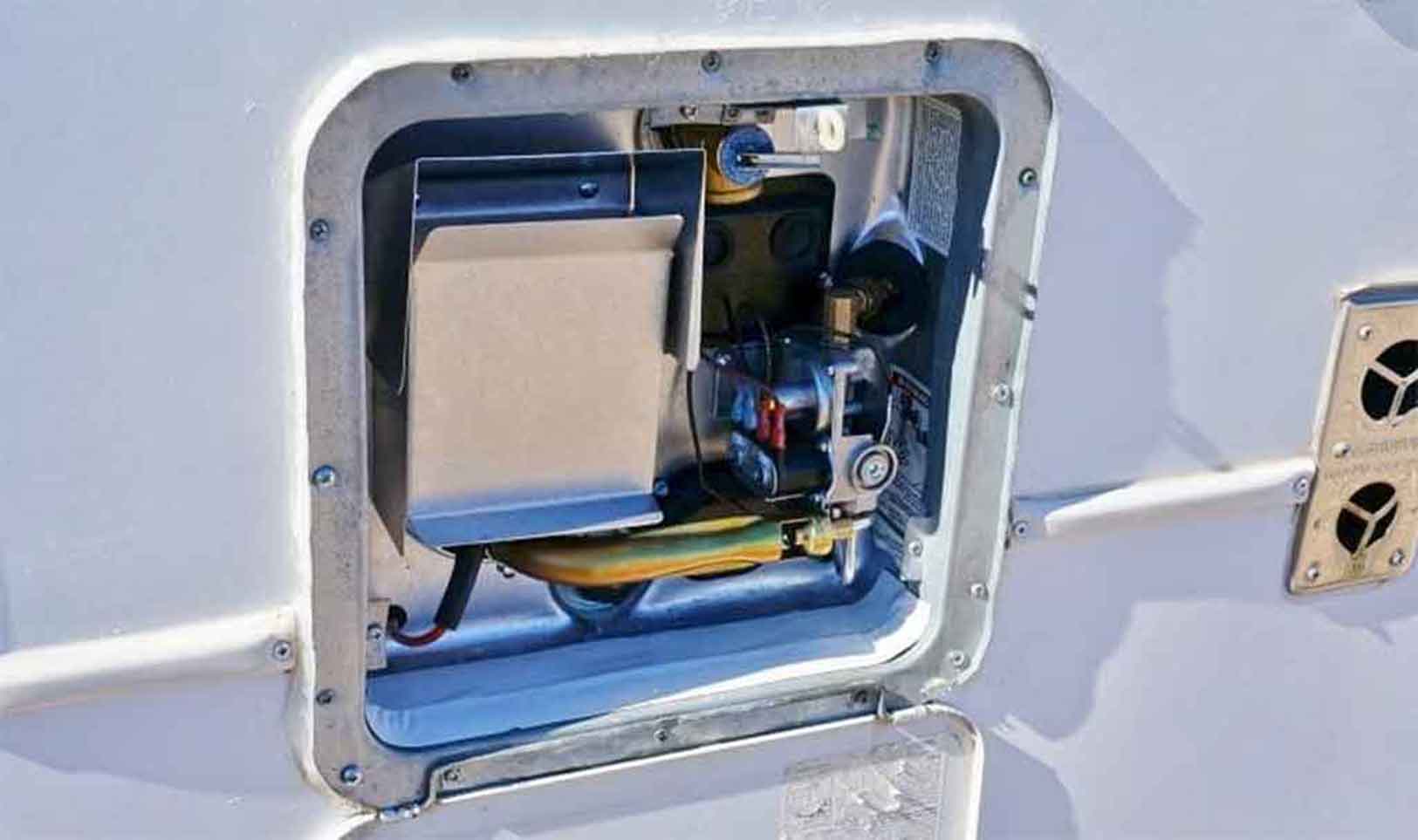 travel trailer hot water heater won't light