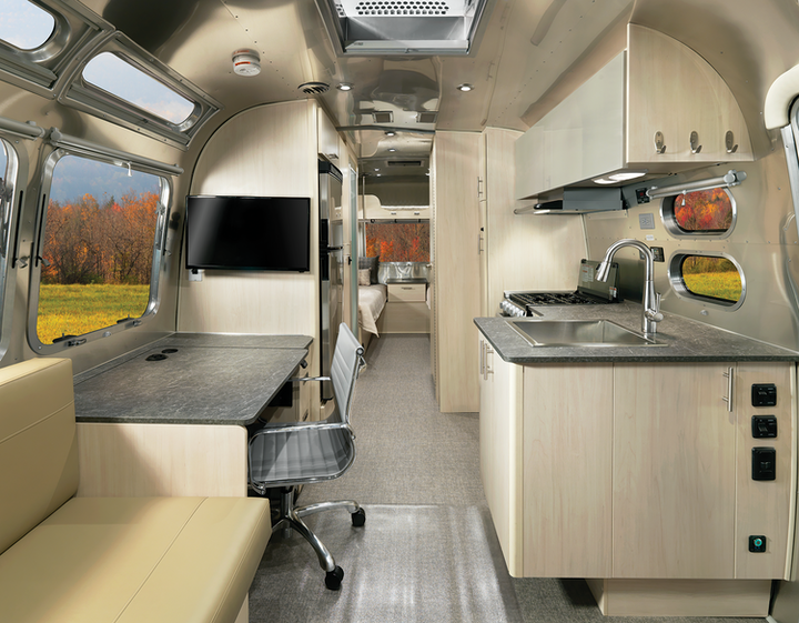 The Best Travel Trailer Brands On the Market in 2022 (With Pictures, Floor Plan and Prices) 18